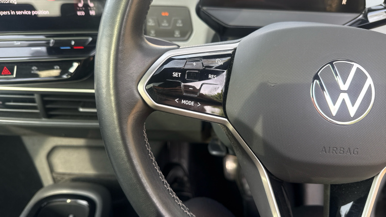 Volkswagen ID.3 150kW Family Pro Performance 58kWh 5dr Auto Electric Hatchback